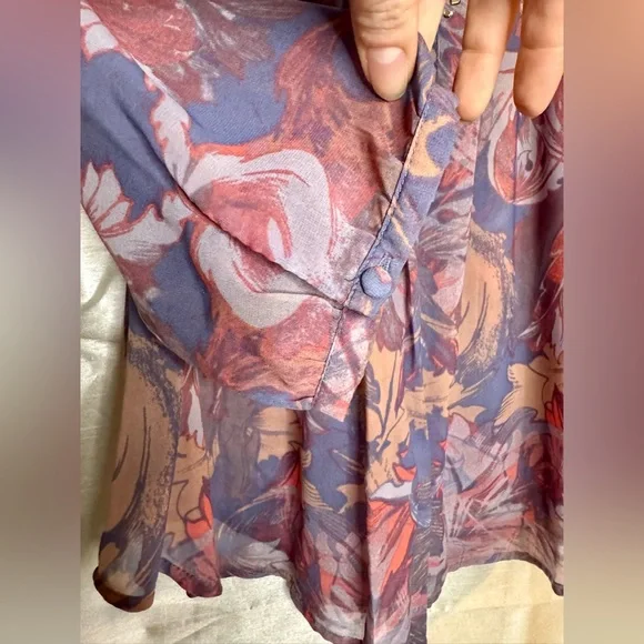 Princess Vera Wang blouse - Picture 5 of 7